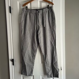 Banana Republic gray drawstring linen pants.